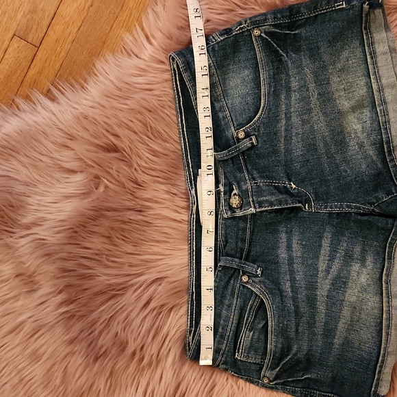 Levi's Vintage Shorty Short Jean Shorts - Picture 8 of 10